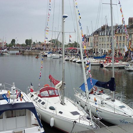 L'Ex-Voto Bed & Breakfast Honfleur Eksteriør bilde