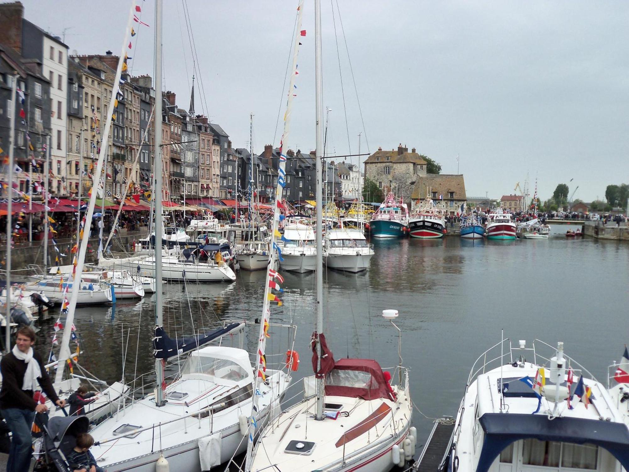 L'Ex-Voto Bed & Breakfast Honfleur Eksteriør bilde